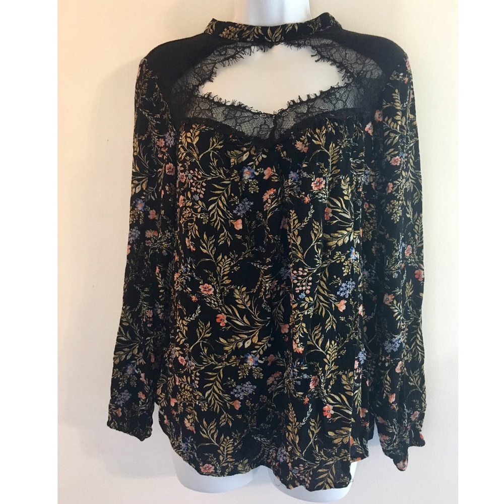 Gypsies & Moondust  Long Sleeve Floral Print Top